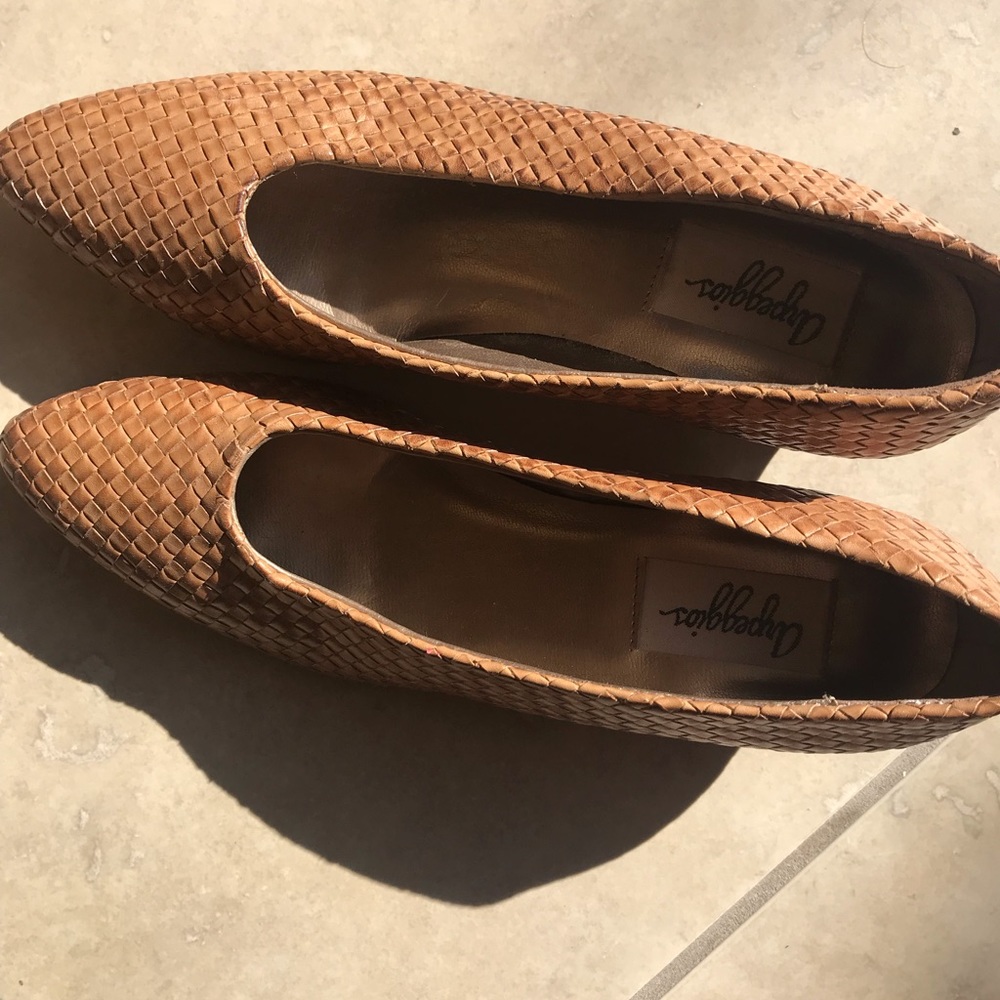 woven leather brown heels by Arpeggio